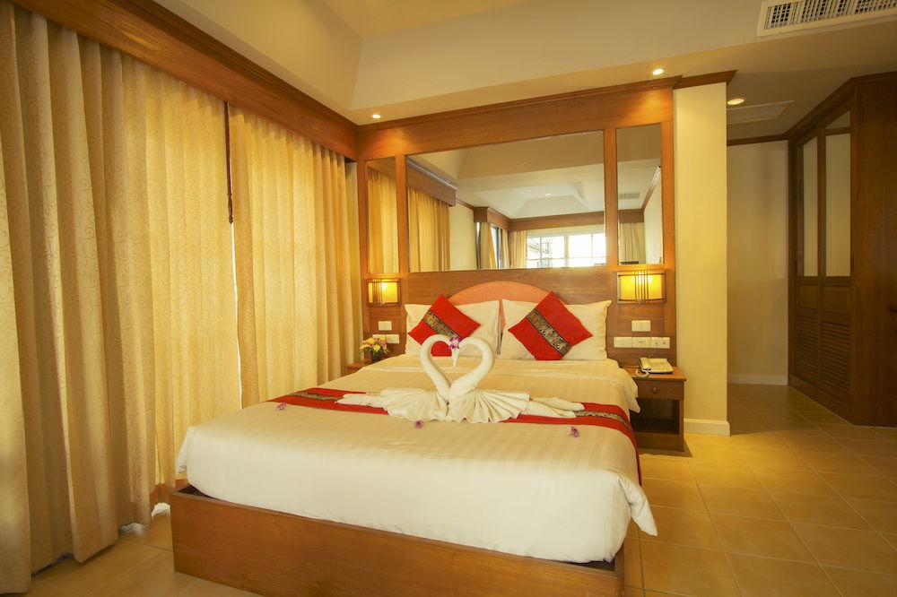 Chaba Kata Beach Hotel 외부 사진
