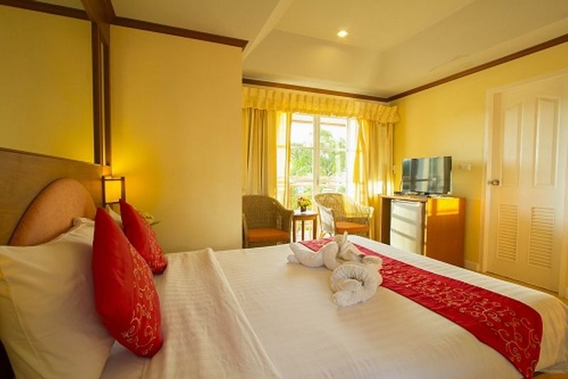 Chaba Kata Beach Hotel 외부 사진